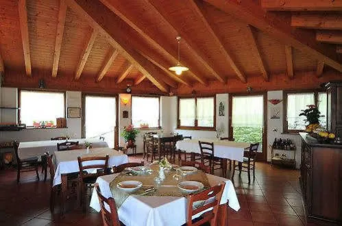 Agriturismo La Fonte Di Mariella Gravedona Ιταλία