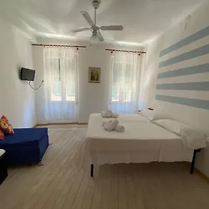Holidays Appartement Vernazza