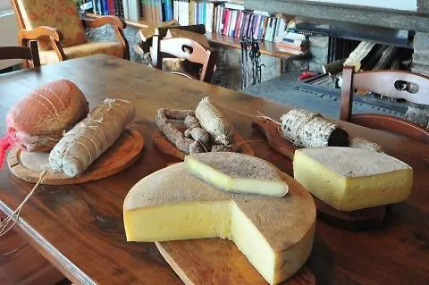 Country house Agriturismo La Fonte Di Mariella Gravedona Italy