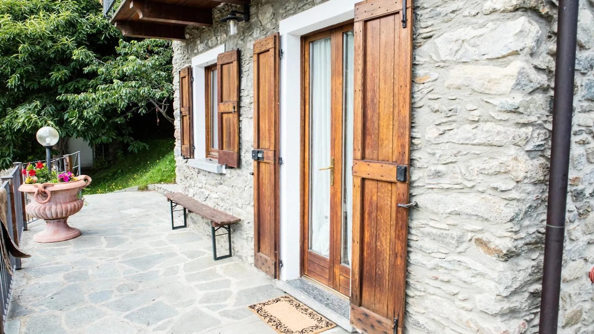 Agriturismo La Fonte Di Mariella Gravedona Country house