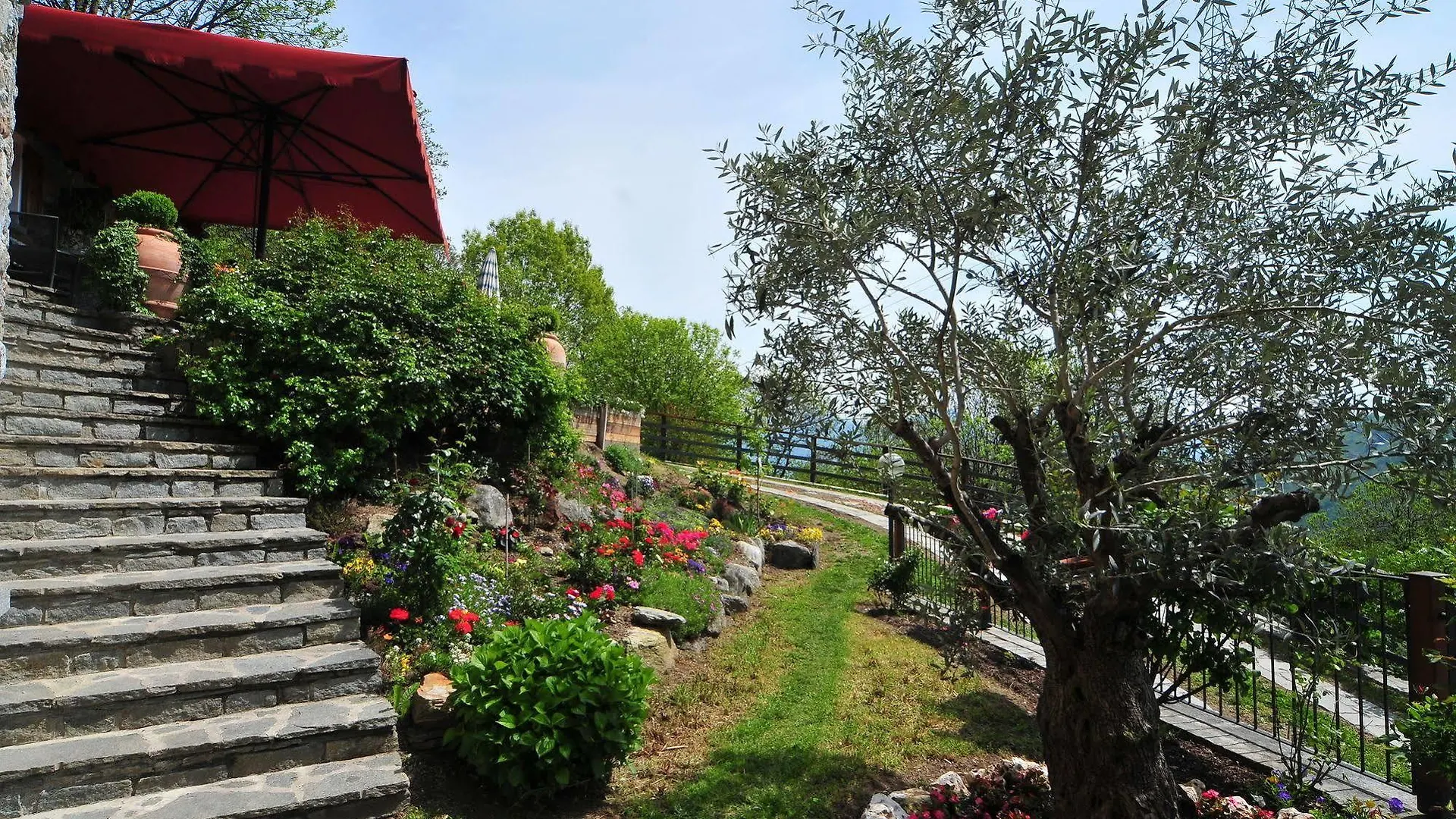 Agriturismo La Fonte Di Mariella Gravedona Country house